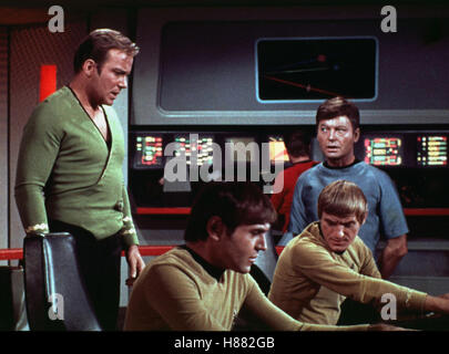 Star Trek - Der Film (THE MOTION PICTURE) USA 1978, Regie: Robert Wise, WILLIAM SHATNER (li), JAMES DOOHAN (2.v.li), DeFOREST KELLEY (Hallo re), Stichwort: Raumschiff Stockfoto