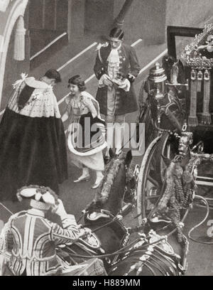 Prinzessin Elizabeth, zukünftige Königin Elizabeth II., kommt in der Westminster Abbey für die Krönung von ihren Eltern, 12. Mai 1937.  Aus einem Foto. Stockfoto