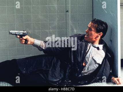 Wahre Lügen - Randphänomen Lügen (TRUE LIES), USA 1989, Regie: James Cameron, ARNOLD SCHWARZENEGGER, Stichwort: Pistole Revolver Stockfoto