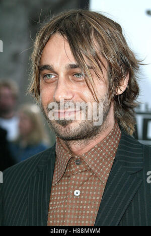 JORDI MOLLA BAD BOYS 2 Welt-PREMIERE-MANN-Theater WESTWOOD LOS ANGELES USA 9. Juli 2003 Stockfoto