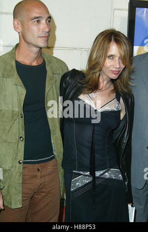 JEAN-MARC BARR & ROSANNA ARQUETTE LE Scheidung FILM PREMIERE WESTWOOD LOS ANGELES USA 29. Juli 2003 Stockfoto