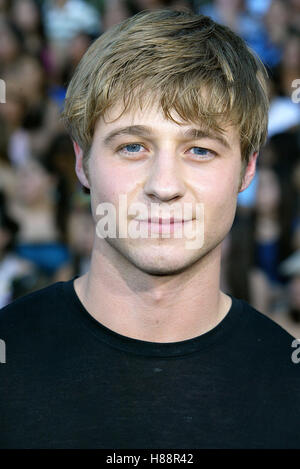 BENJAMIN MCKENZIE 2003 TEEN CHOICE AWARDS UNIVERSAL Amphitheater LOS ANGELES USA 02 August 2003 Stockfoto