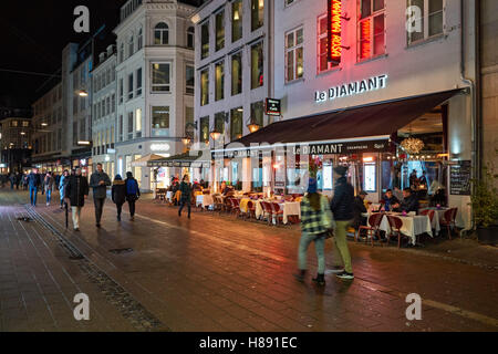 Einkaufsstraße Stroget in der Nacht, Kopenhagen, Dänemark Stockfoto