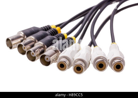 Elektronische Sammlung - Audio-Video-Anschluss isoliert auf weißem Hintergrund Stockfoto