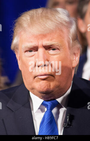 NEW YORK, NY - 20. März: Donald Trump besucht "The Celebrity Apprentice" Pressekonferenz und Red Carpet Event im Studio 59 Chelsea Piers am 20. März 2014 in New York City. Bildnachweis: Corredor99/MediaPunch Stockfoto