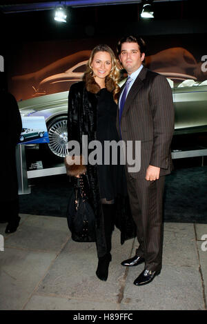 Donald Trump Jr. und Vanessa Trump Ankunft bei Mercedes-Benz Fashion Week, Tag 5 NYC in New York, New York fotografiert.  6. Februar 2007 © 2007 RTNoulin / MediaPunch Stockfoto