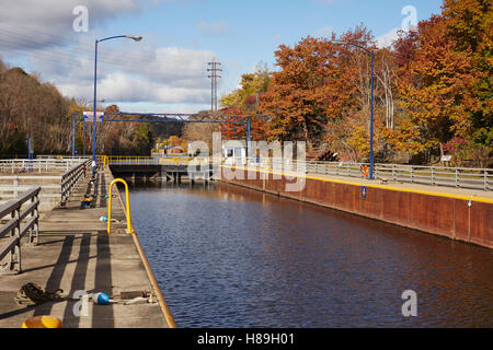 Erie Kanalschleuse 17 bei Little Falls, New York, USA Stockfoto