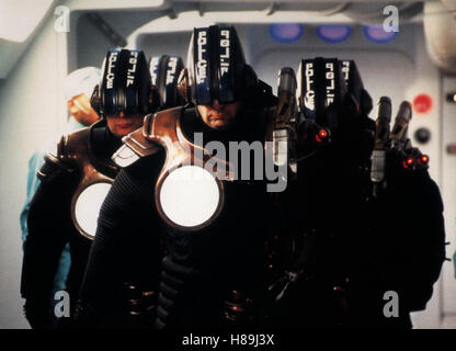 Das Künstlerpublikation Element (das fünfte ELEMENT) USA-F 1996, Regie: Luc Besson, Stichwort: Polizei, Scheinwerfer, Helm Stockfoto