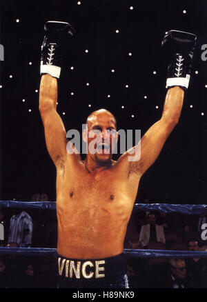 Knocked Out - Eine Schlagkräftige Freundschaft, (spielen es TO THE BONE) USA 1999, Regie: Ron Shelton, WOODY HARRELSON, Stichwort: Boxer, Boxhandschuh, Glatze, Sieger, Siegerpose Stockfoto