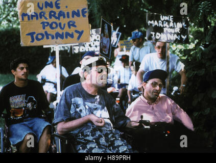 Straße der Freuden, (NATIONALE 7) F 2000, Regie: Jean-Pierre Sinapi, SAIDTAGHMAOUI, LIONEL ABELANSKI, JULIEN BOISSELIER Schlüssel: Demonstration, Schilder, Behinderte, Rollstuhlfahrer, Rollstuhl Stockfoto