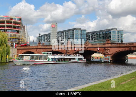 Moltke-Brücke in Berlin, Deutschland Stockfoto