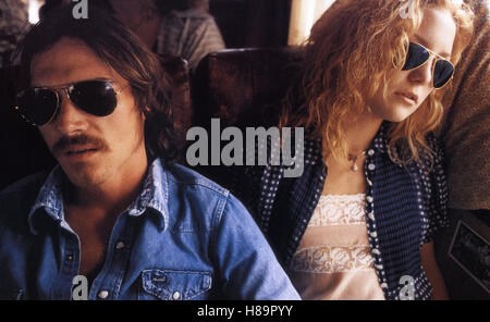 Almost Famous - Fast Berühmt (ALMOST FAMOUS) USA 2000, Regie: Cameron Crowe, BILLY CRUDUP, KATE HUDSON, Stichwort: Sonnenbrille Stockfoto