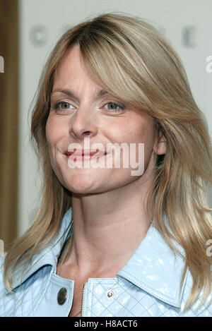 NASTASSJA KINSKI MOCA AWARD FOR DISTINGUISHED W REGENT BEVERLY WILSHIRE HOTEL BEVERLY HILLS LA USA 25. September 2003 Stockfoto