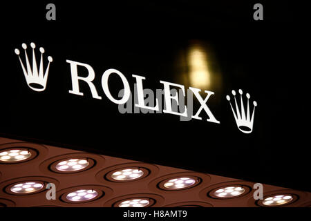 Das Logo der Marke "Rolex", Berlin. Stockfoto