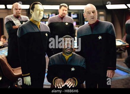 Star Trek: Nemesis (STAR TREK: NEMESIS) USA 2002, Regie: Stuart Baird, MICHAEL DORN, BRENT SPINER, JONATHAN FRAKES, LeVAR BURTON, PATRICK STEWART, Schlüssel: Enterprise, Nationalelf, Brücke Stockfoto