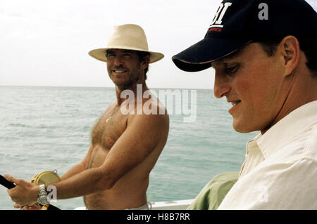 Nach dem Sonnenuntergang (nach Sonnenuntergang) USA 2004, Regie: Brett Ratner, PIERCE BROSNAN, WOODY HARRELSON, Schlüssel: Angeln, Hut, Mütze Stockfoto