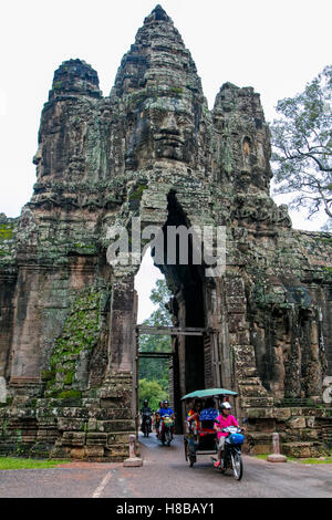 Südtor, Brücke, Angkor Thom, Angkor, Siem Reap, Kambodscha, Stockfoto