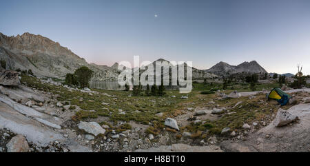 Abenddämmerung am Evolution Lake, Kings Canyon Nationalpark, Kalifornien, Vereinigte Staaten von Amerika, Nordamerika Stockfoto