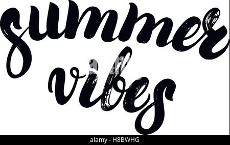Sommer-Vibes hand geschriebenen Schriftzug für Postr, Karte, Foto. Pinselstruktur. Isoliert auf weißem Hintergrund. Vektor-Illustration. Stock Vektor