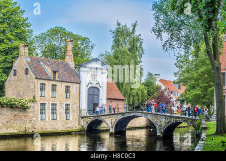 Minnewater See und Begijnhof Brügge Belgien Stockfoto