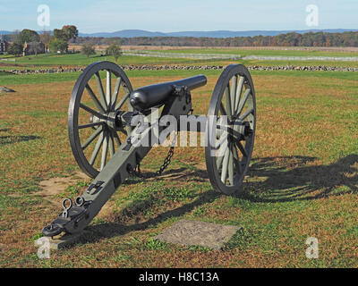 Gettysburg National Military Park Blick von Cemetery Ridge mit Unions-Armee Kanone am Standort Picketts Charge Konföderierten Angriffs Stockfoto