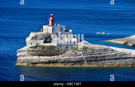 Bonifacio (Korsika): La Madonetta Leuchtturm. Stockfoto