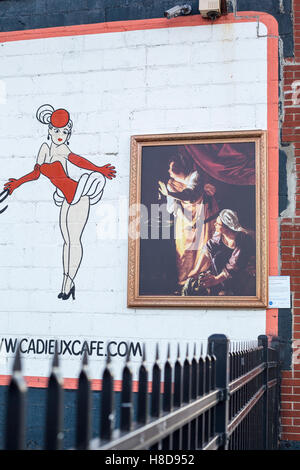 Detroit, Michigan - eine Reproduktion des "Judith und ihre Magd mit dem Kopf des Holofernes" an der Wand des Cadieux Cafe Stockfoto