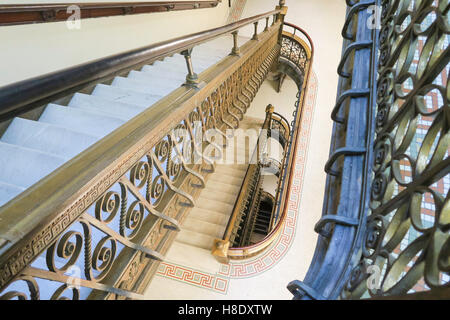 Vintage verzierte Treppenhaus, NYC, Stockfoto