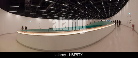 Innere des MAAT - Museum für Kunst, Architektur und Technologie. Der britische Architekt Amanda Levete entworfen. Lissabon. Stockfoto