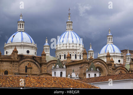 Kathedrale von Cuenca, UNESCO-Weltkulturerbe, Cuenca, Ecuador, Südamerika Stockfoto