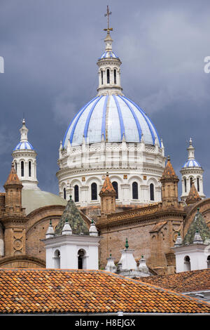 Kathedrale von Cuenca, UNESCO-Weltkulturerbe, Cuenca, Ecuador, Südamerika Stockfoto