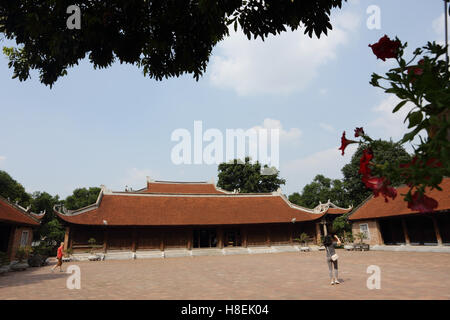 Im Volksmund genannt Van Mieu - Tempel des Konfuzius Tempel der Literatur in Hanoi. Stockfoto