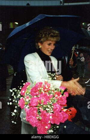 Seine königliche Hoheit Diana The Princess of Wales besucht Preston Januar 1993 Stockfoto
