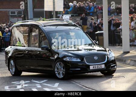 König Richard III - die Prozession seine sterblichen Überreste durch Leicester - März 2015 Stockfoto