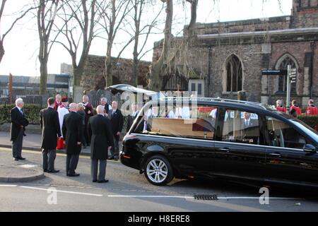 König Richard III - die Prozession seine sterblichen Überreste durch Leicester - März 2015 Stockfoto