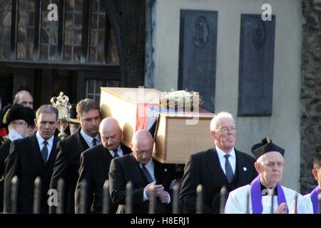 König Richard III - die Prozession seine sterblichen Überreste durch Leicester - März 2015 Stockfoto