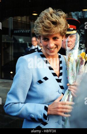 Seine königliche Hoheit Diana The Princess of Wales besucht Nottingham Januar 1993 Stockfoto
