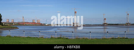 Panorama der neuen Mersey Gateway Brücke, gebaut, Runcorn, Cheshire, England, UK Stockfoto