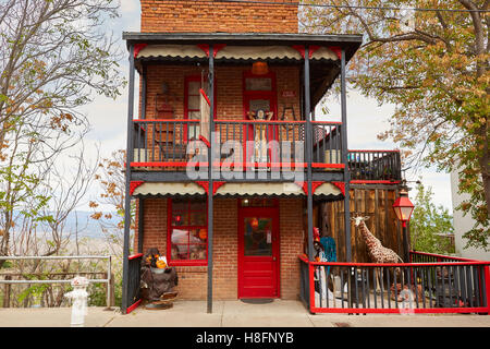 Haus der Freude, des ehemaligen Bordell, jetzt Shop in Jerome, Arizona. Stockfoto