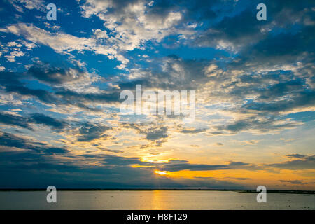 Sonnenuntergang, Tonle Sap See, Kambodscha Stockfoto