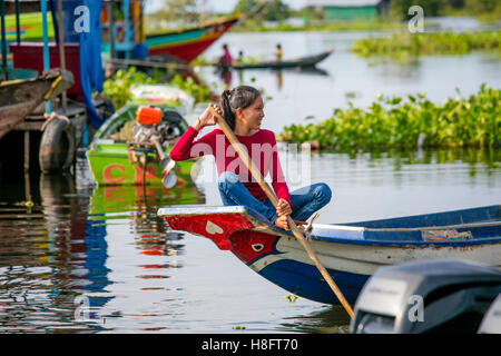 Graben Khla, schwimmenden Fischerdorf, Tonle Sap See, Kambodscha Stockfoto