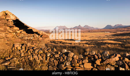 Assynt Blick vom Achnahaird in Schottland. Stockfoto