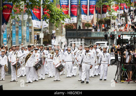 Royal Australian Navy Band in den Gedenktag Waffenstillstand Dienst in Martin Platz Sydney am 11. November 2016 Stockfoto