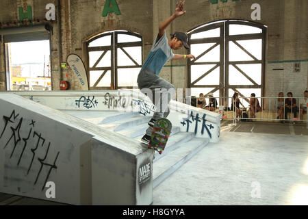 Sydney, Australien. 13. November 2016. AUS Sydney: Mode, Musik, Skate bei Carriageworks. Im Bild: Hubba Hideout-Skate-Wettbewerb. Kredit: Kredit: Richard Milnes/Alamy Live-Nachrichten Stockfoto