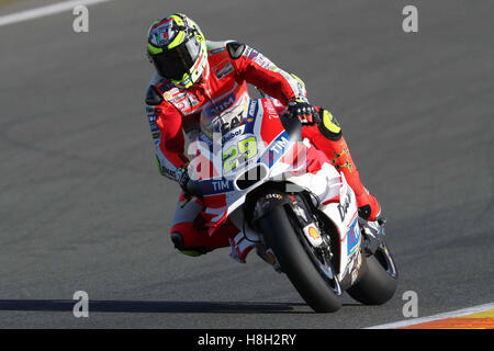 Valencia, Spanien. 13. November 2016.  Andrea Iannone Italiens und Ducati Team in Aktion während der MotoGP von Valencia - Rennen in der Comunitat Valenciana Ricardo Tormo Circuit am 13. November 2016 in Valencia, Spanien.  Bildnachweis: Marco Iorio/Alamy Live-Nachrichten Stockfoto