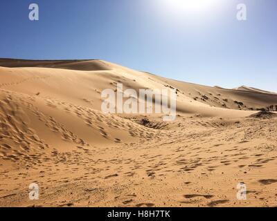 Unbegrenzte leere Wüste Panorama von Nordafrika Bechar Algerien, Taghit Sandwüste Stockfoto