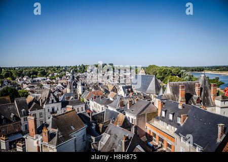 Blick auf eine Straße in der Nähe des Schlosses Amboise, La Loire, Frankreich Stockfoto