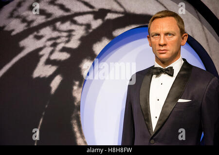 London, UK-Mai 2016: Daniel Craig Wachsfigur bei Madame Tussauds Museum Stockfoto