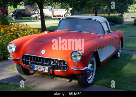 Chevrolet Corvette Roadster C1, Modell 1956, US-Oldtimer, Jüchen, Schloss Dyck Classic Days 2016, Niederrhein Stockfoto