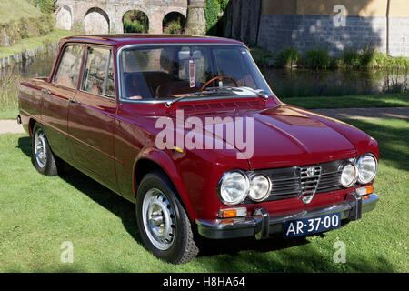 Alfa Romeo Giulia Super, Baujahr 1972, italienische Oldtimer, Jüchen, Schloss Dyck Classic Days 2016, Niederrhein Stockfoto